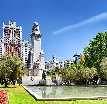 Punta Me Beautiful Apartment In Plaza Espana Madrid Ngoại thất bức ảnh