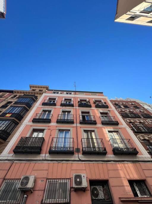Punta Me Beautiful Apartment In Plaza Espana Madrid Ngoại thất bức ảnh