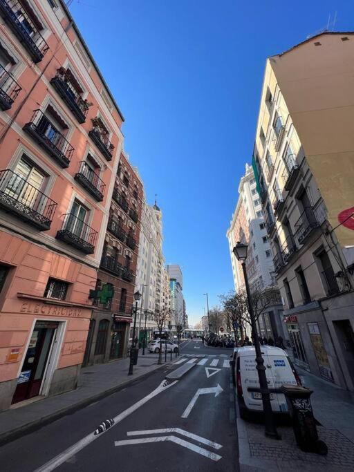 Punta Me Beautiful Apartment In Plaza Espana Madrid Ngoại thất bức ảnh