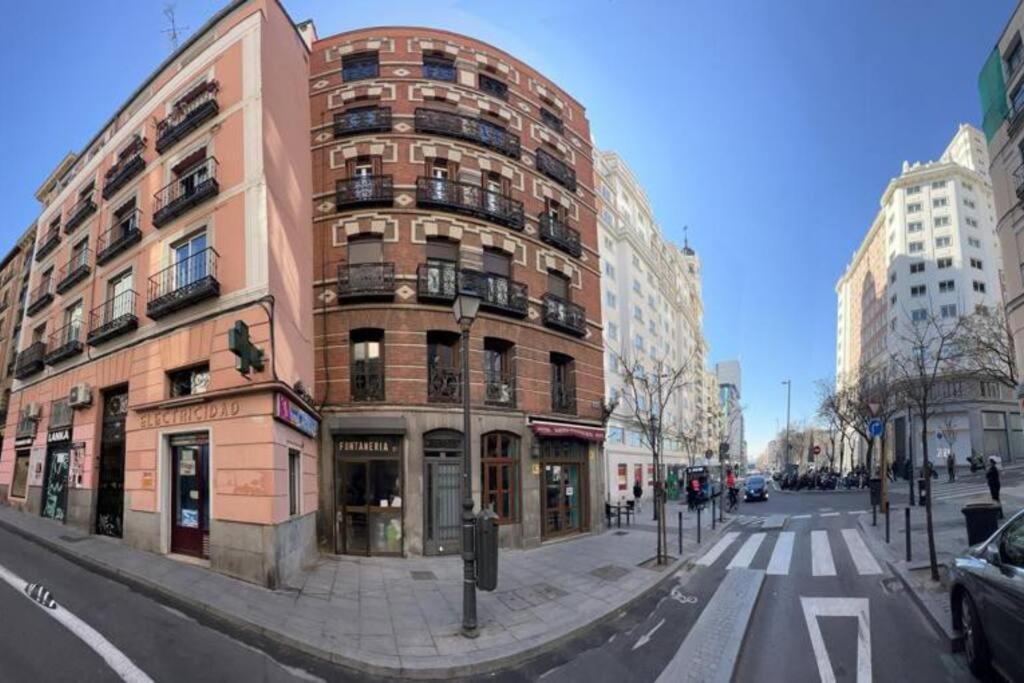 Punta Me Beautiful Apartment In Plaza Espana Madrid Ngoại thất bức ảnh