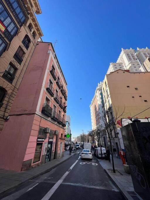 Punta Me Beautiful Apartment In Plaza Espana Madrid Ngoại thất bức ảnh