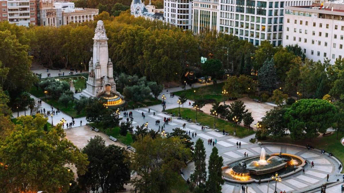 Punta Me Beautiful Apartment In Plaza Espana Madrid Ngoại thất bức ảnh